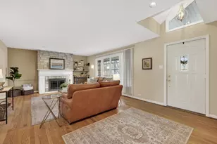 306 E Ravine Ave, Willow Springs, IL 60480 - Photo 4