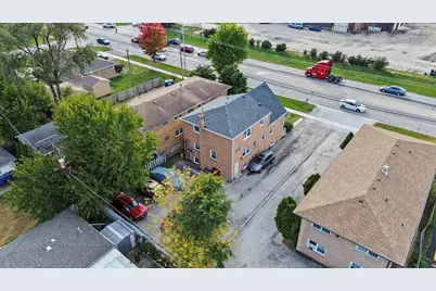 7549 S Roberts Road, Bridgeview, IL 60455 - Photo 18