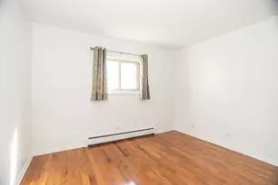 551 Carlysle Dr, Clarendon Hills, IL 60514 - Photo 8