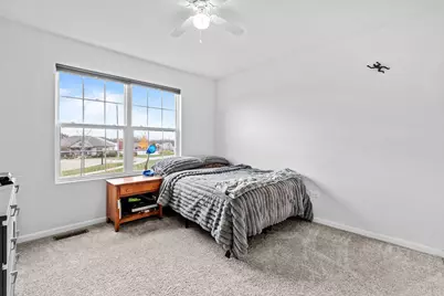 725 Cloverleaf Drive, Marengo, IL 60152 - Photo 24