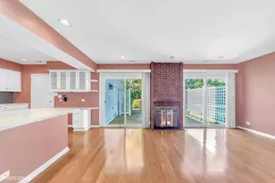 1429 Pebblecreek Dr, Glenview, IL 60025 - Photo 14