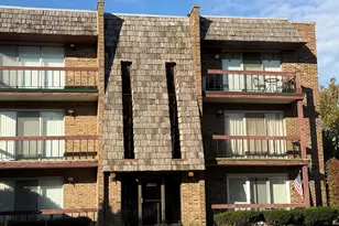 11000 S Keating Ave S, Oak Lawn, IL 60453 - Photo 1