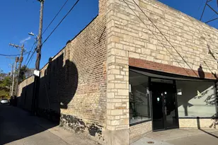 4212 W Irving Park Rd, Chicago, IL 60641 - Photo 1