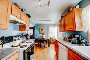 615 S 5th St, Watseka, IL 60970 - Photo 16