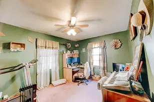 615 S 5th St, Watseka, IL 60970 - Photo 24