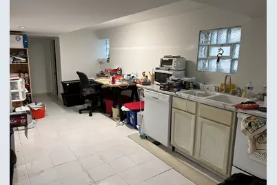 13150 S Houston Avenue, Chicago, IL 60633 - Photo 8