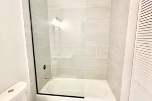 3008 W 23rd St, Chicago, IL 60623 - Photo 4