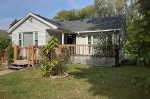 3302 W 139th St, Robbins, IL 60472 - Photo 2