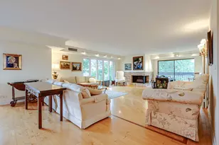 1671 Mission Hills Rd, Northbrook, IL 60062 - Photo 4