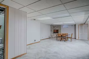 104 Lakewood Dr, Antioch, IL 60002 - Photo 22