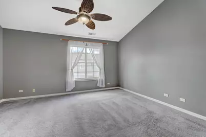 42 Cherbourg Court, Wheeling, IL 60090 - Photo 14
