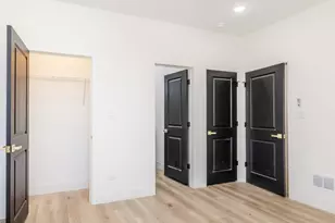 5530 S Michigan Ave, Chicago, IL 60637 - Photo 12