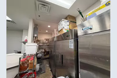 8439 W Golf Road W, Niles, IL 60714 - Photo 6