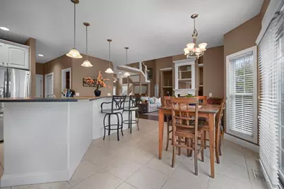 2007 Withers Lane, Bloomington, IL 61704 - Photo 10