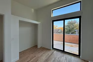 2445 N Lincoln Ave, Chicago, IL 60614 - Photo 6