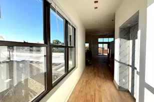 2445 N Lincoln Ave, Chicago, IL 60614 - Photo 4