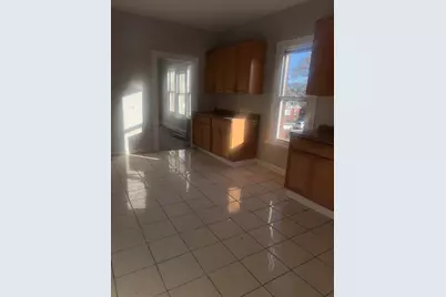 9338 S Marquette Avenue, Chicago, IL 60617 - Photo 10