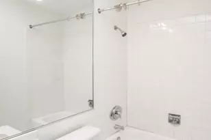 5317 N Kenmore Ave, Chicago, IL 60640 - Photo 16