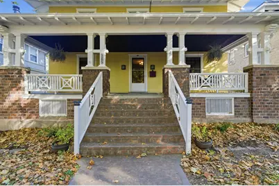 1209 N Clinton Boulevard, Bloomington, IL 61701 - Photo 4