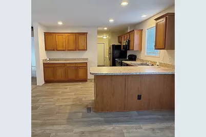 186 Carriage Lane, Sauk Village, IL 60411 - Photo 10