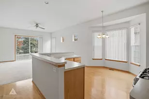 9430 Georgetown Square, Orland Park, IL 60467 - Photo 14