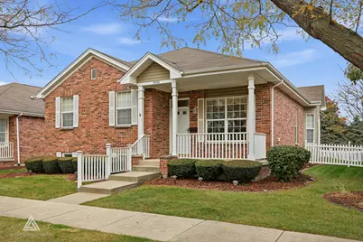 9430 Georgetown Square, Orland Park, IL 60467 - Photo 2