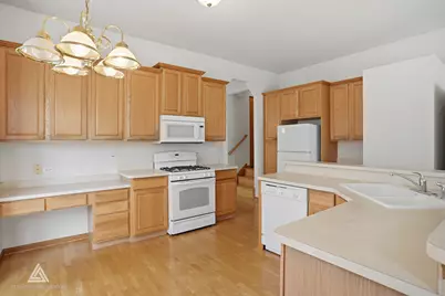 9430 Georgetown Square, Orland Park, IL 60467 - Photo 16