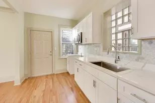 6146 S Evans Ave, Chicago, IL 60637 - Photo 12