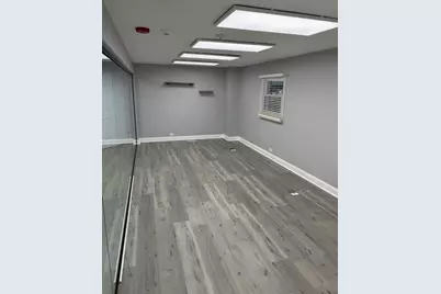 1140 N Main Street, Glendale Heights, IL 60139 - Photo 8