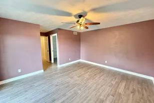 423 W 4th St, Byron, IL 61010 - Photo 14