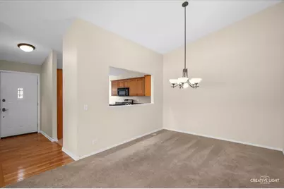 101 Villa Way, Bloomingdale, IL 60108 - Photo 6