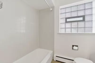 1608 Ogden Avenue #1E, Downers Grove, IL 60515 - Photo 8