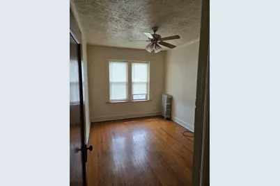 7921 S Saint Lawrence Avenue #3B, Chicago, IL 60619 - Photo 2