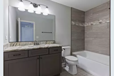 2205 Maple Hill Court, Downers Grove, IL 60515 - Photo 10