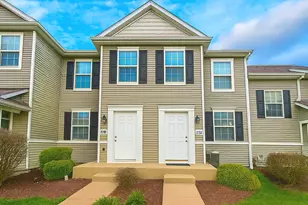 1713 Fieldstone Dr N, Shorewood, IL 60404 - Photo 1