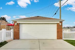 5101 N Neva Ave, Chicago, IL 60656 - Photo 22