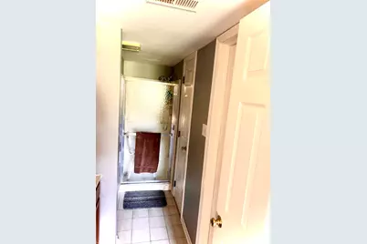 18600 Village West Drive #206, Hazel Crest, IL 60429 - Photo 12