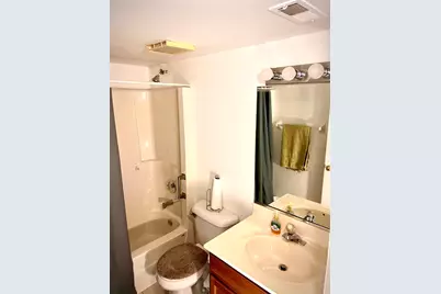 18600 Village West Drive #206, Hazel Crest, IL 60429 - Photo 10