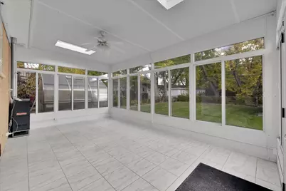 1427 S Busse Road, Mount Prospect, IL 60056 - Photo 32