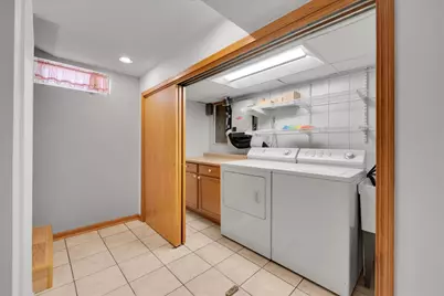 1427 S Busse Road, Mount Prospect, IL 60056 - Photo 14