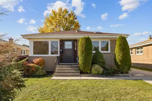 4928 N Overhill Ave, Norridge, IL 60706 - Photo 2