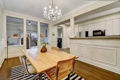 1447 W Warner Avenue #2W, Chicago, IL 60613 - Photo 4
