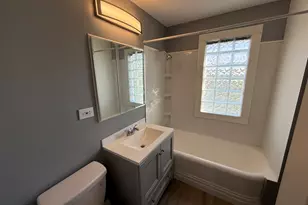 419 Campbell St, Joliet, IL 60435 - Photo 14