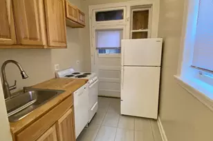 1345 1/2 W Touhy Ave, Chicago, IL 60626 - Photo 8