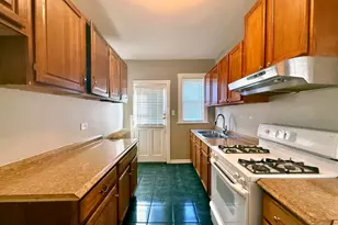 203 Symphony Way, Elgin, IL 60120 - Photo 2