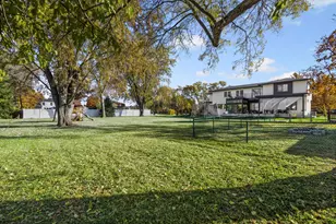 1615 Greenwood Rd, Glenview, IL 60026 - Photo 36