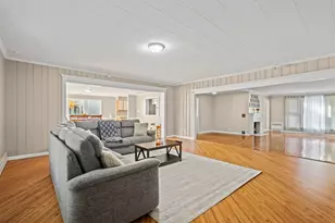 1615 Greenwood Rd, Glenview, IL 60026 - Photo 8