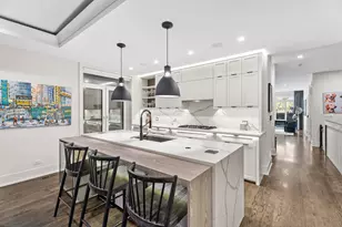 1356 W Walton St, Chicago, IL 60642 - Photo 2