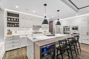 1356 W Walton St, Chicago, IL 60642 - Photo 4