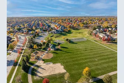 1343 Camelot Lane, Lemont, IL 60439 - Photo 10